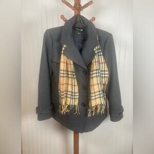 Classic Women’s Charcoal Wool Peacoat with Designer-Inspired Plaid Scarf - L